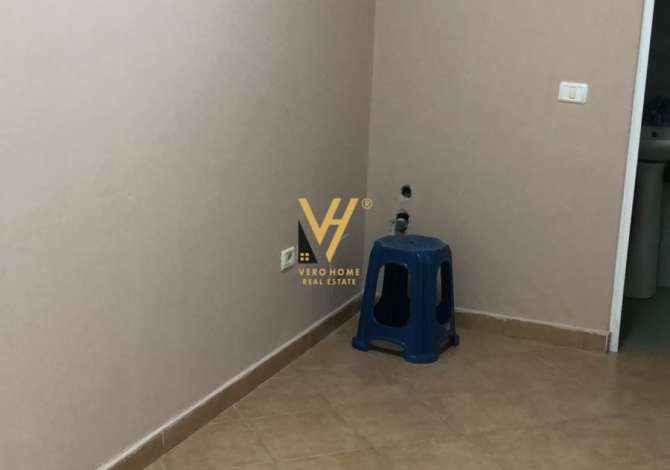 Ambient biznesi me qera 1+1 ne Tirane - 25,000 Leke