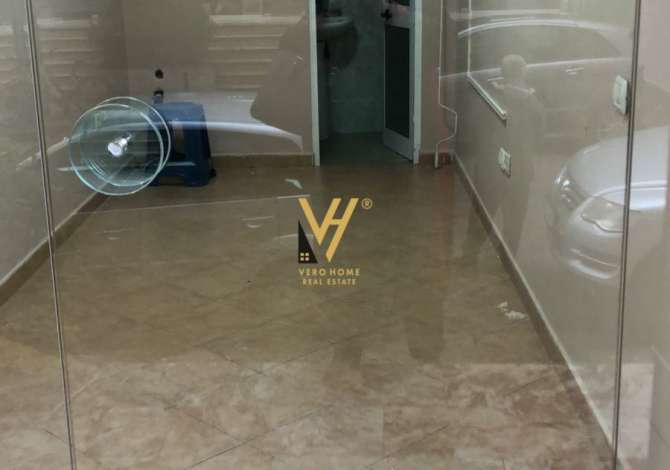 Ambient biznesi me qera 1+1 ne Tirane - 25,000 Leke