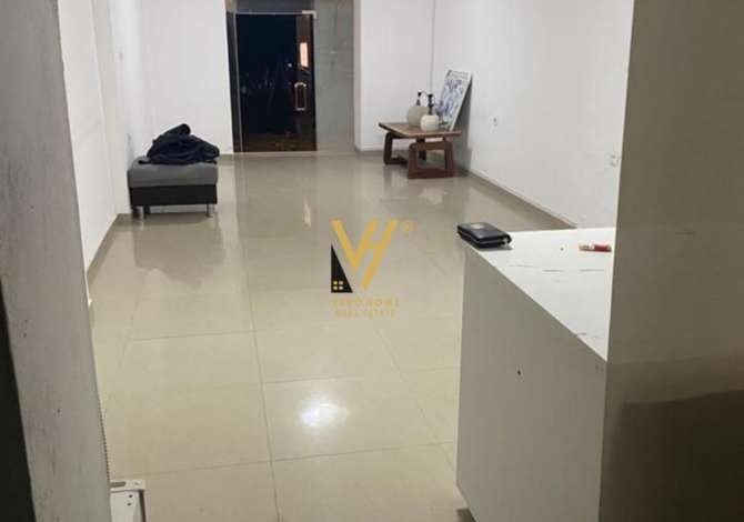 Ambient biznesi me qera 1+1 ne Tirane - 400 Euro