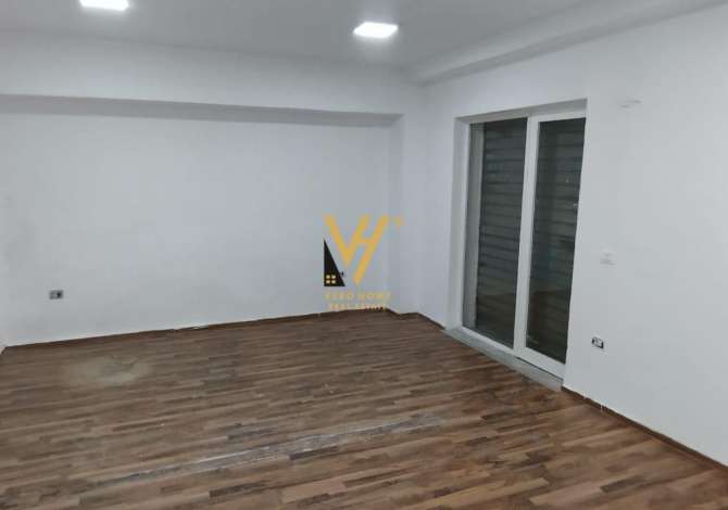 Ambient biznesi me qera 3+1 ne Tirane - 400 Euro