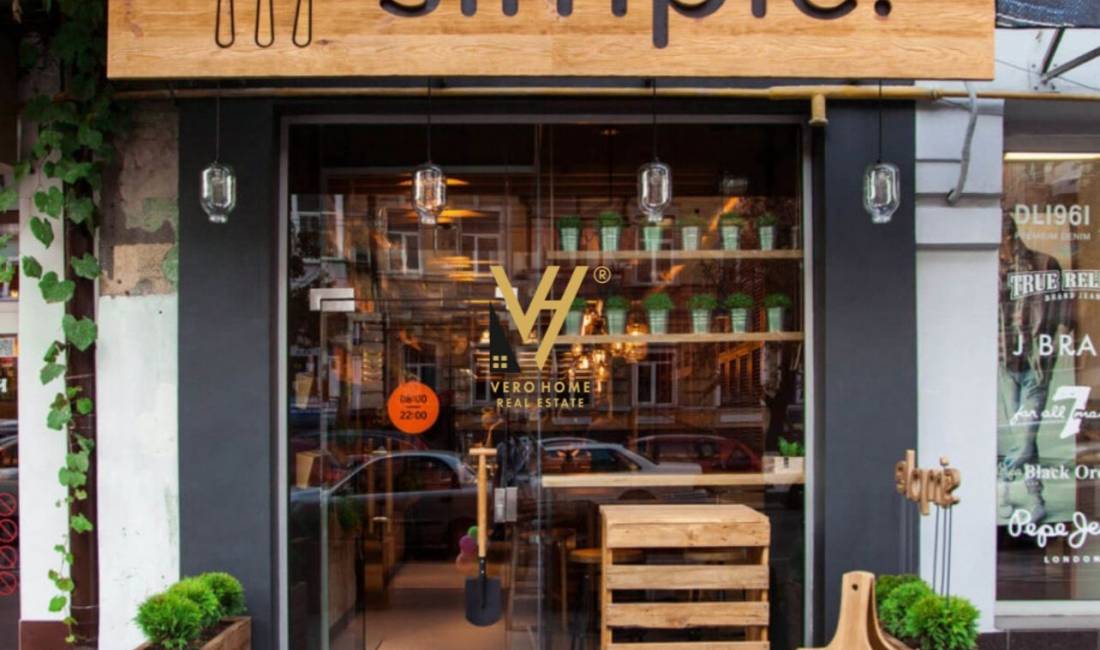 SHITET DYQAN 30 M2 TE RRUGA MYSLYM SHYRI 252.000 EURO