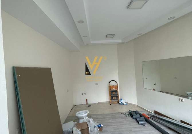 Ambient biznesi me qera 1+1 ne Tirane - 40,000 Leke