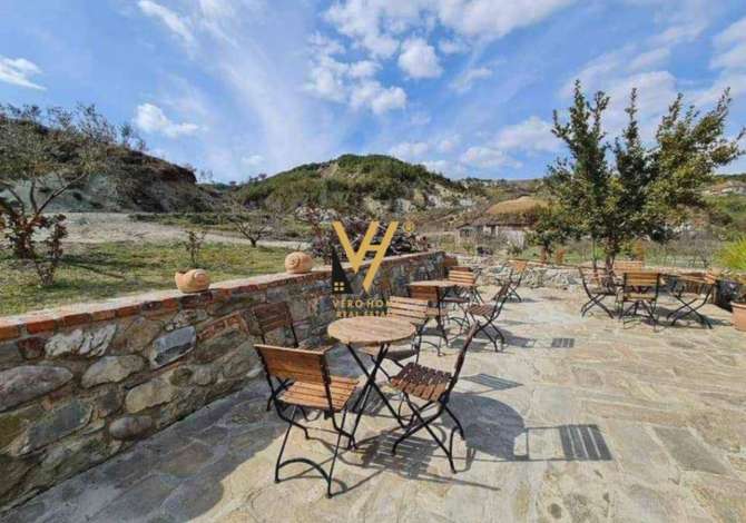 Business Property in Sale 2+1 in Tirana - 2,500,000 Euro