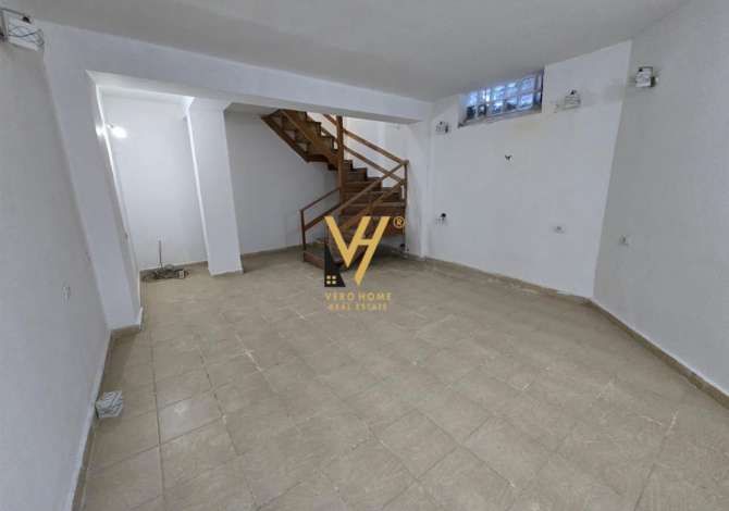 Ambient biznesi me qera 3+1 ne Tirane - 650 Euro