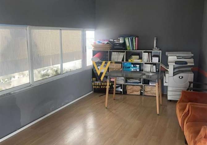 Ambient biznesi me qera 1+1 ne Tirane - 450 Euro