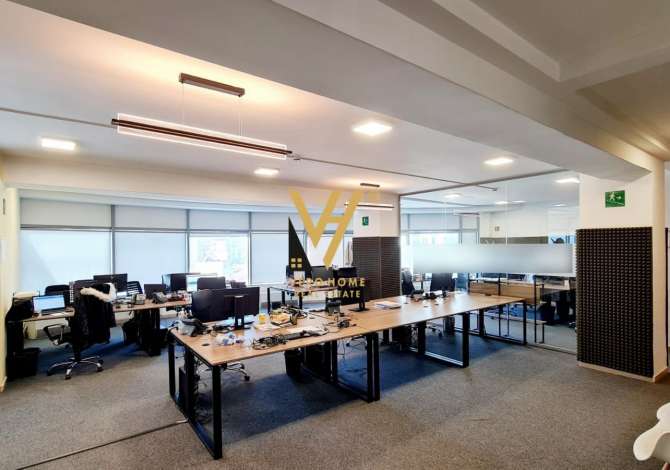 Ambient biznesi me qera 3+1 ne Tirane - 2,200 Euro