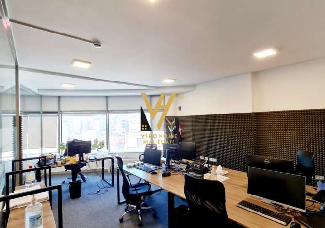 Ambient biznesi me qera 3+1 ne Tirane - 2,200 Euro