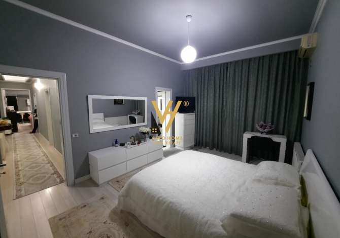 SHITET OBJEKT BIZNESI 3 KATESH 1650 M3 TEK LAGJA 1, POGRADEC 800.000 EURO