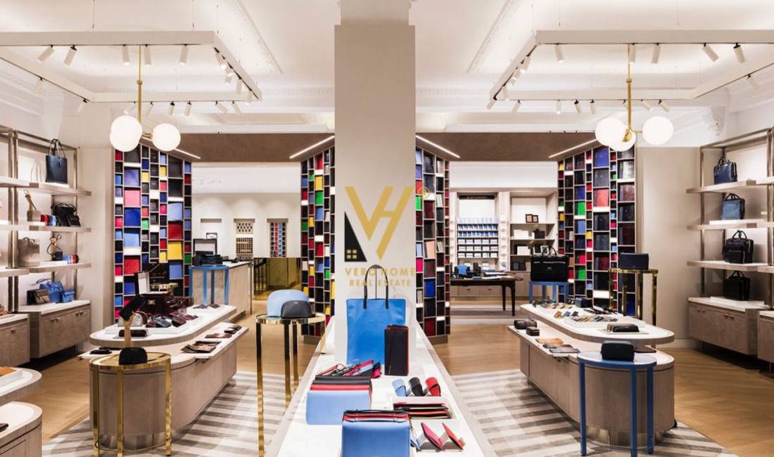 SHITET DYQAN 108 M2 BUZE RRUGES NE QENDER TE TIRANES 1.080.000 EURO