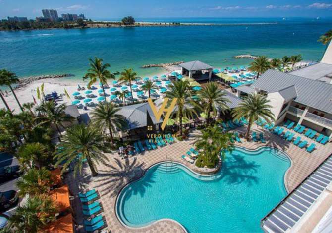 Ambiente Commerciale in Vendita 5+1 a Kavaja - 15,000,000 Euro