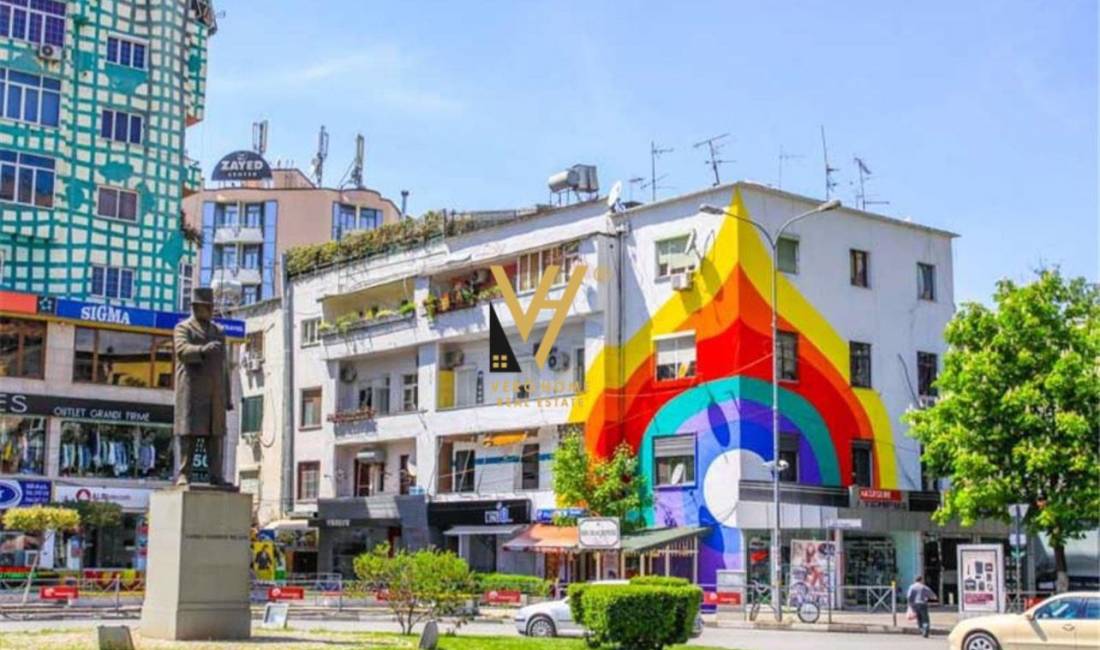 SHITET DYQAN 48.5 M2 TEK SHESHI WILLSON 480.000 EURO