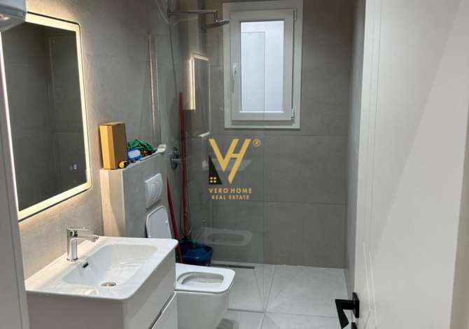 Ambient biznesi me qera 3+1 ne Tirane - 800 Euro