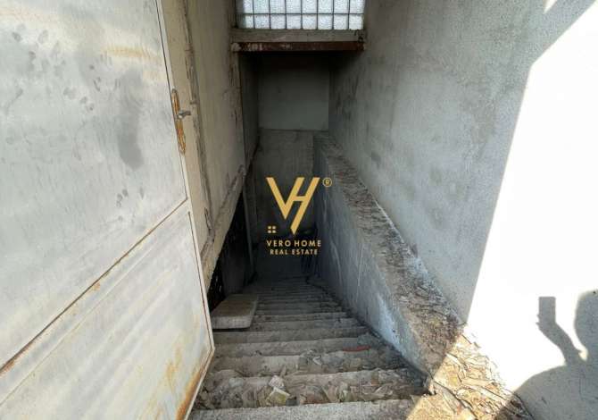 Business Property for Rent 1+1 in Tirana - 3,000 Euro