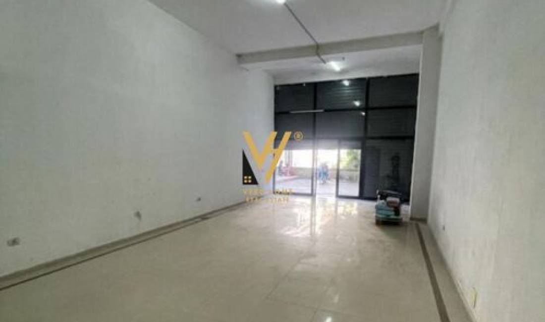 JEPET DYQAN 55 M2 ME QERA TE NISHARAKU 70.000 LEKE