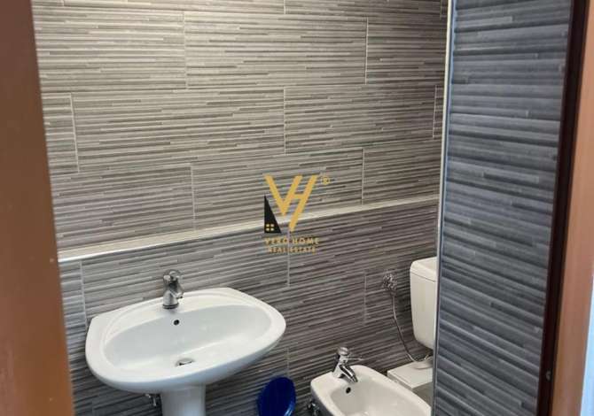 Business Property in Sale 1+1 in Tirana - 155,000 Euro