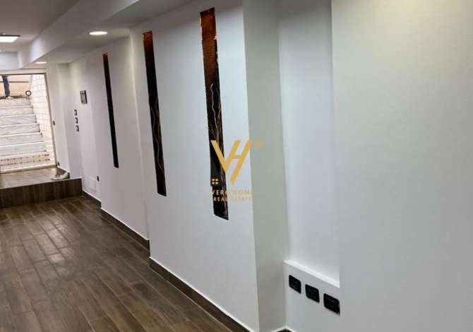 Business Property in Sale 1+1 in Tirana - 155,000 Euro