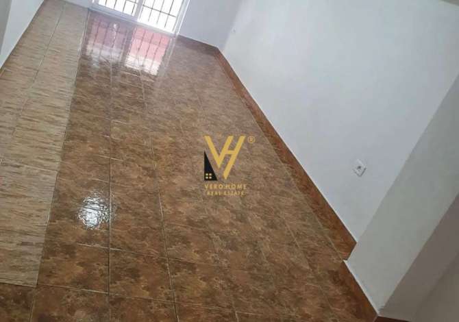 Business Property for Rent 1+1 in Tirana - 30,000 Leke