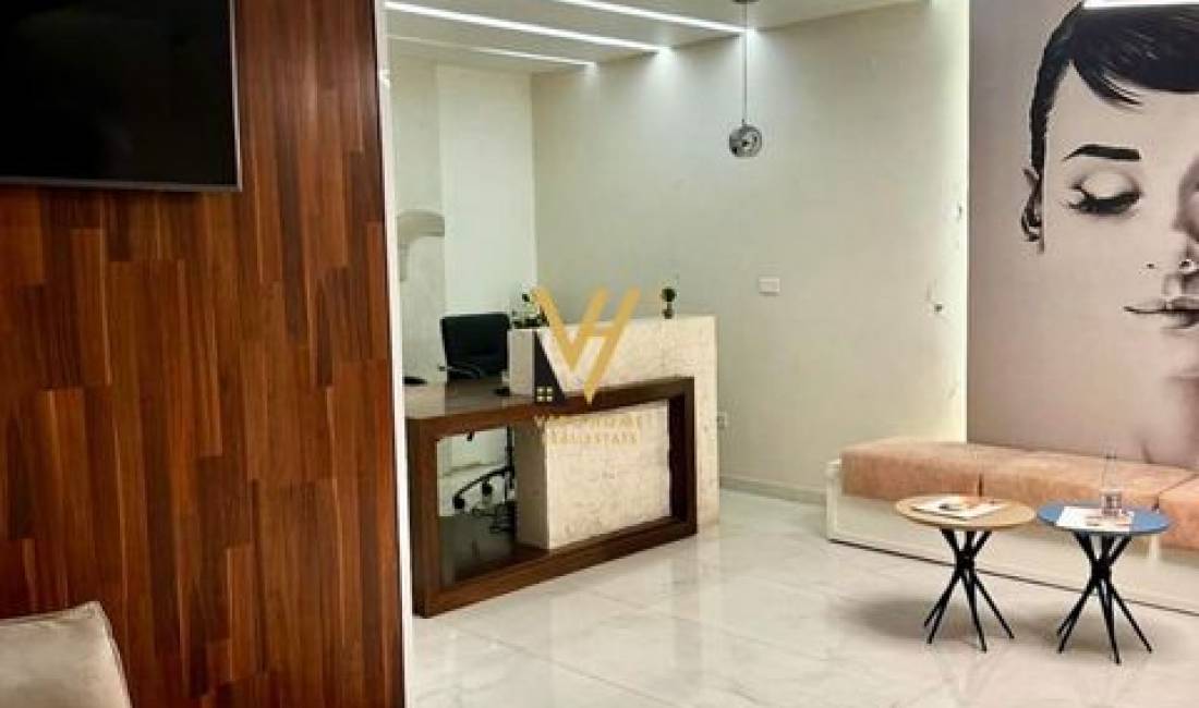 SHITET AMBIENT BIZNESI 152 M2 TE ISH EKSPOZITA SOT 484.000 EURO