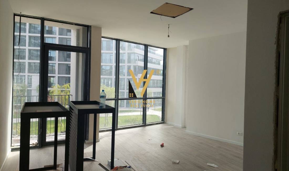 JEPET ZYRE 53 M2 ME QERA TE LAKE VIEW 1.000 EURO