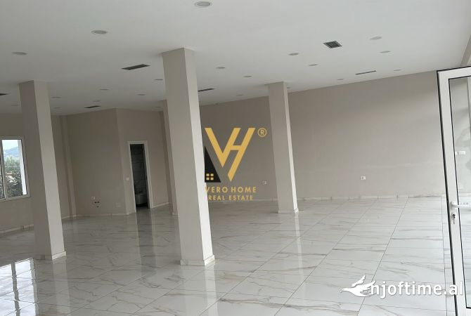 Business Property for Rent 1+1 in Tirana - 550 Euro