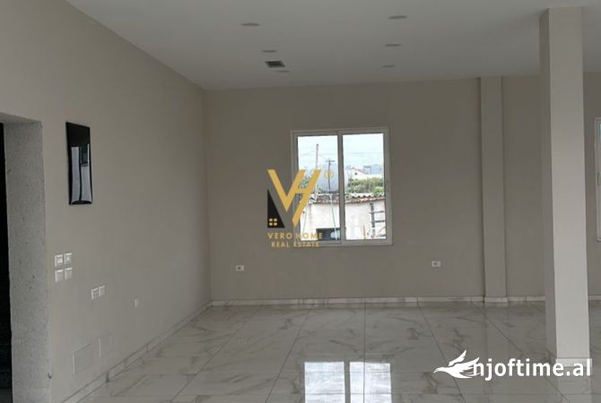 Business Property for Rent 1+1 in Tirana - 550 Euro
