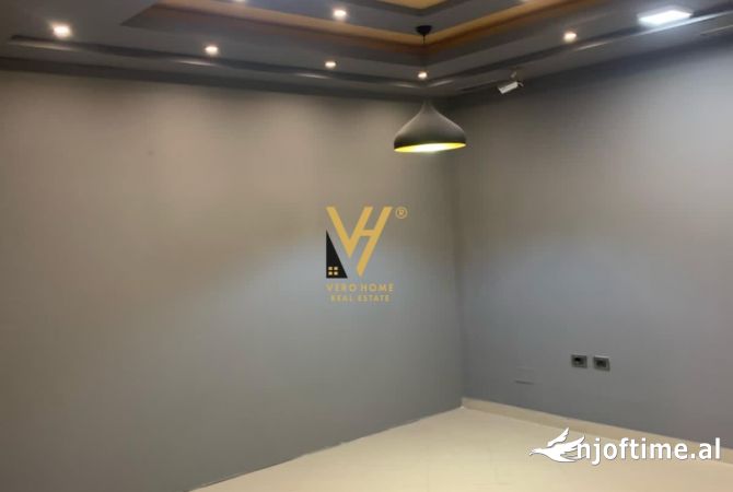 Business Property in Sale 1+1 in Tirana - 75,000 Euro