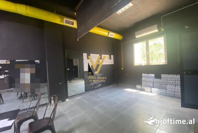 Business Property for Rent 1+1 in Tirana - 400 Euro