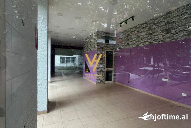 JEPET DYQAN 60 M2 ME QERA NE YZBERISHT 400 EURO