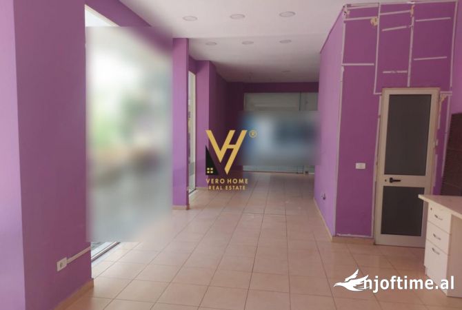 JEPET DYQAN 60 M2 ME QERA NE YZBERISHT 400 EURO