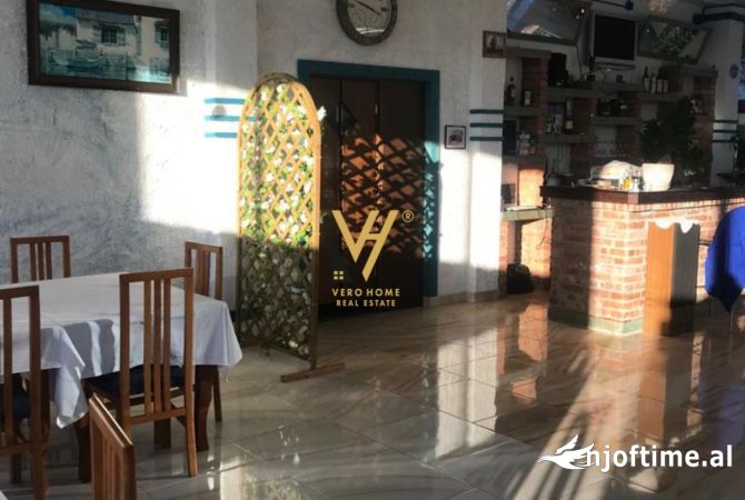 JEPET BAR – RESTORANT 1200 M2 ME QERA TE TEGU 8.000 EURO