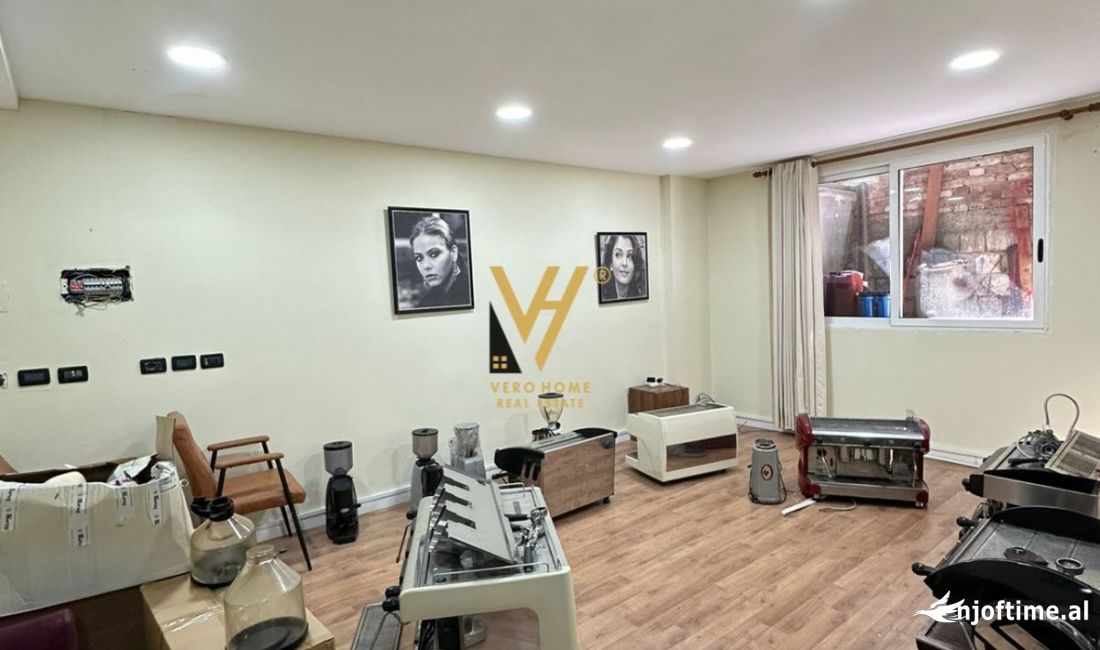 SHITET AMBIENT BIZNESI 80 M2 TE 21 DHJETORI 160.000 EURO
