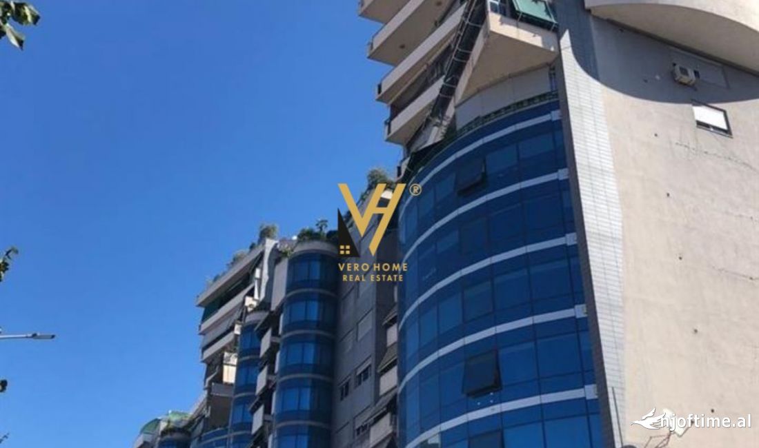 SHITET DYQAN 34 M2 TE KOMPLEKSI HALILI 72.000 EURO