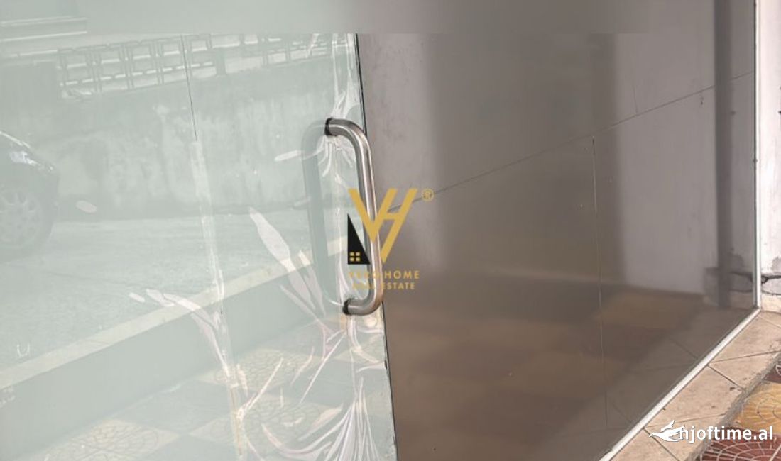 JEPET DYQAN 46 M2 ME QERA TE FRESKU 600 EURO