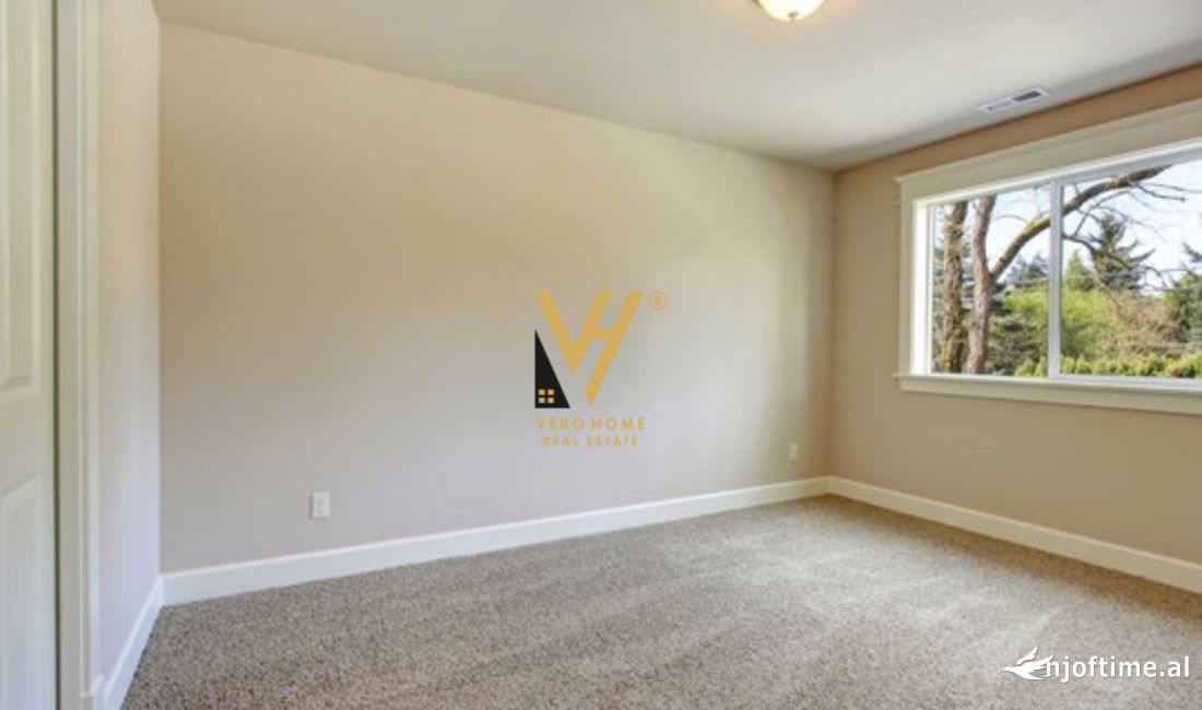 SHITET AMBIENT BIZNESI 120 M2 NE FRESK 110.000 EURO