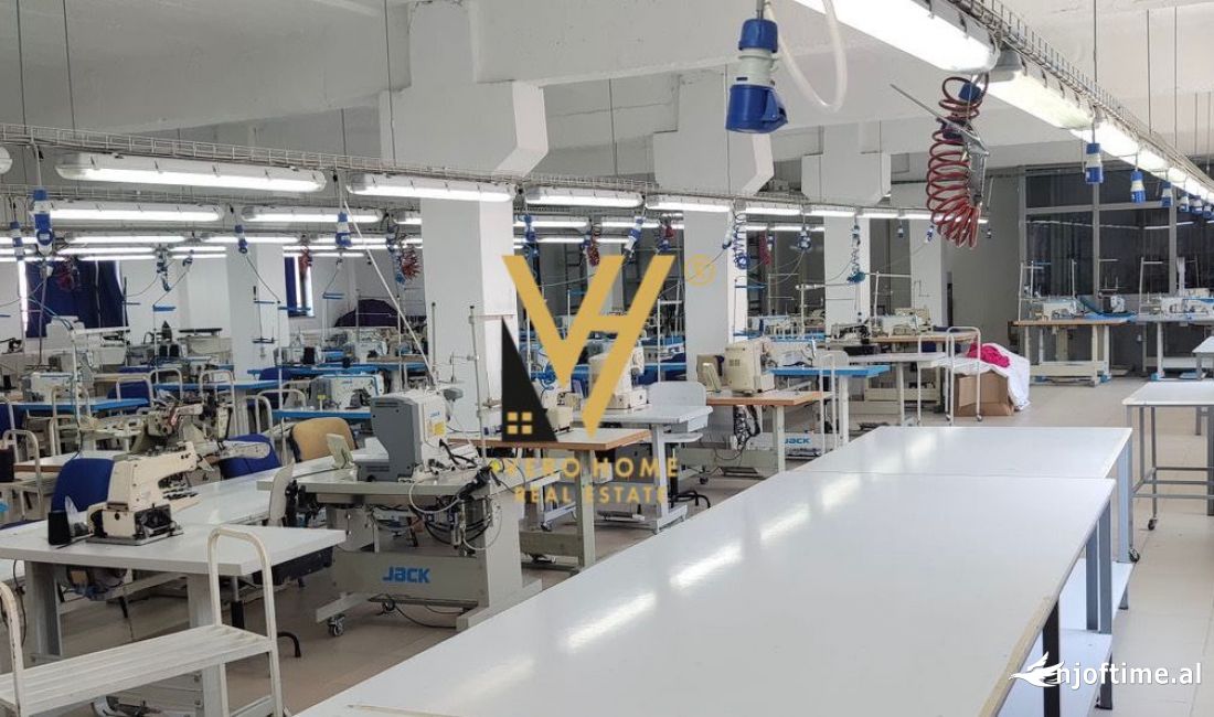 JEPET MAGAZINE 1350 M2 ME QERA TEK FABRIKA E QELQIT 4.000 EURO