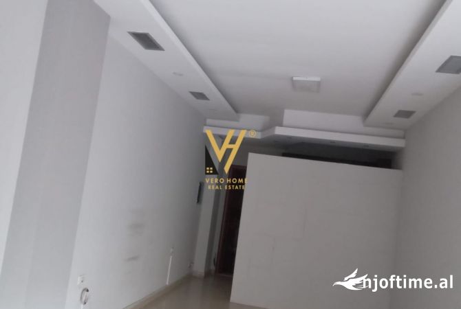 Business Property in Sale 1+1 in Tirana - 112,500 Euro