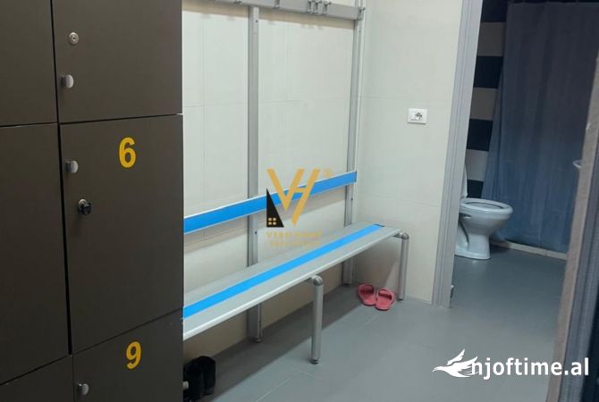 SHITET BISNESI PALESTER 380 M2 TE KOMUNA E PARISIT 75.000 EURO