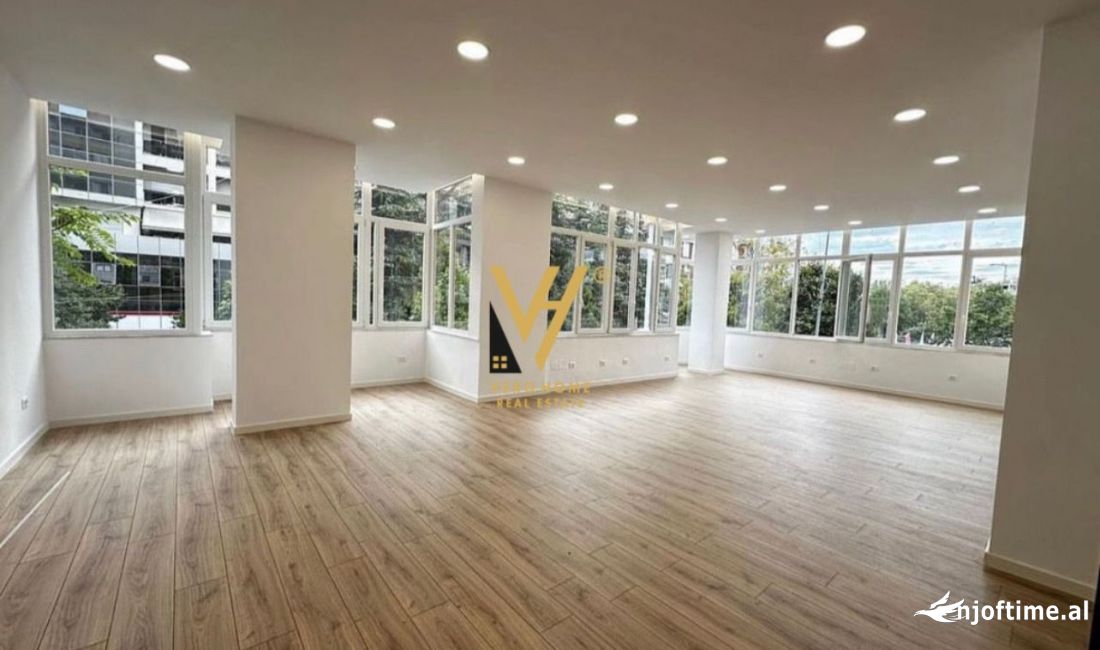 SHITET AMBIENT KOMERCIAL 100M2 TE NISHARAKU 220.000 EURO i diskutueshem 