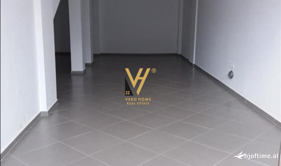 SHITET DYQAN 100 M2 TE KODRA E DIELLIT 1 , 160.000 EURO