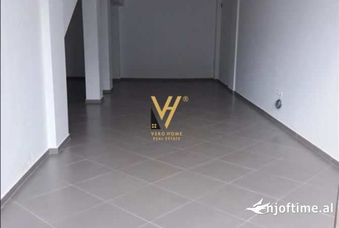 Business Property in Sale 1+1 in Tirana - 160,000 Euro