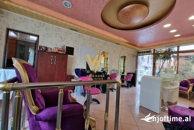 Ambiente Commerciale in Affitto 1+1 a Tirana - 1,000 Euro