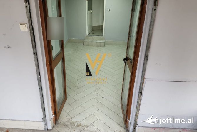 Business Property in Sale 1+1 in Tirana - 75,000 Euro