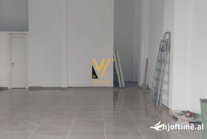 Business Property in Sale 1+1 in Tirana - 126,000 Euro