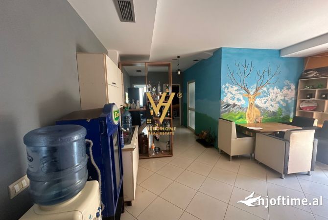 Business Property in Sale 1+1 in Tirana - 600,000 Euro