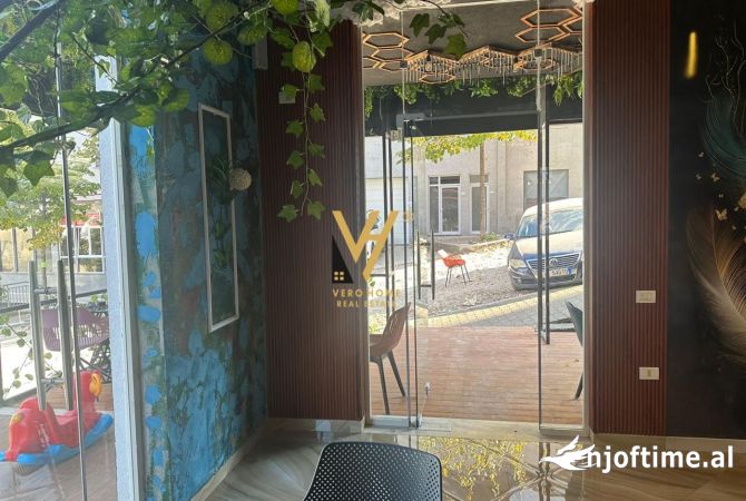 Business Property in Sale 2+1 in Tirana - 220,000 Euro