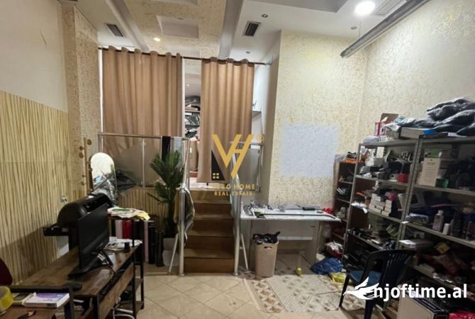 Ambiente Commerciale in Affitto 1+1 a Tirana - 35,000 Leke