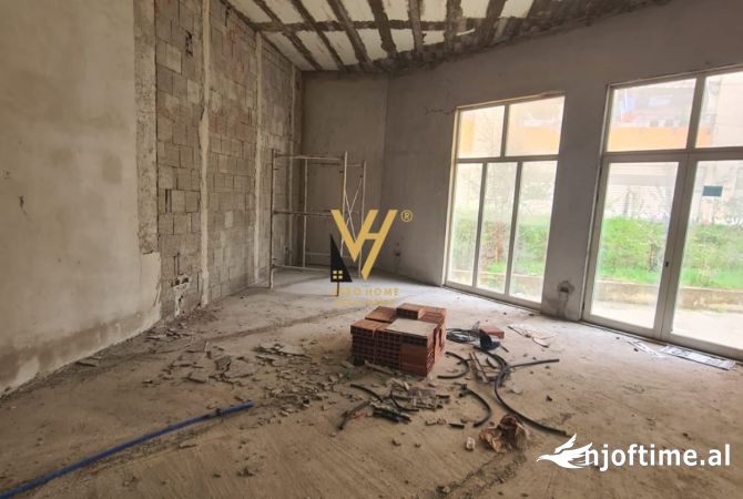 Business Property in Sale 1+1 in Tirana - 198,000 Euro