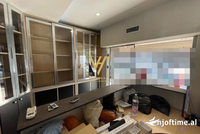 SHITET DYQAN 42 M2 TE RRUGA IRFAN TOMINI 140.000 EURO