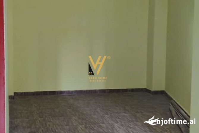 Business Property in Sale 1+1 in Tirana - 68,000 Euro