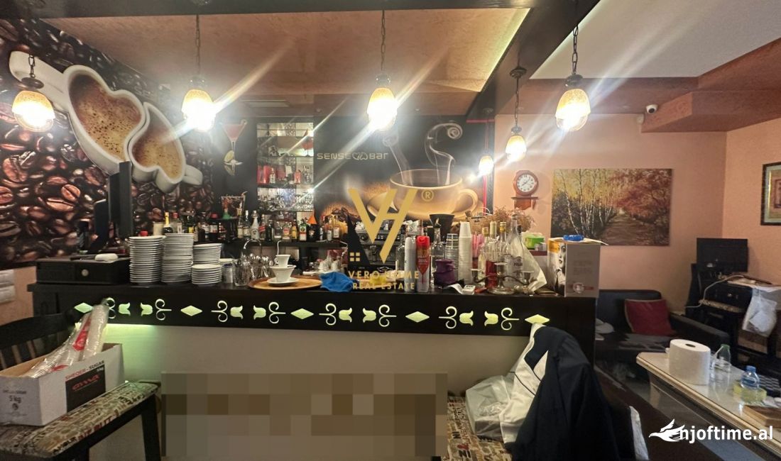 SHITET LOKAL 110 M2 TE RRUGA FORTUZI 288.400 EURO